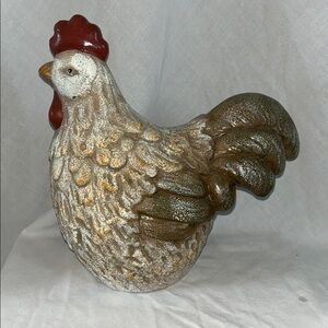 ❄️Rustic Brown and Cream Rooster Statue